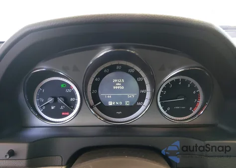 2009 Mercedes-Benz C 300 Luxury 4Matic/Sport 4Matic z USA, uszkodzony, nr VIN WDDGF81X69R081317